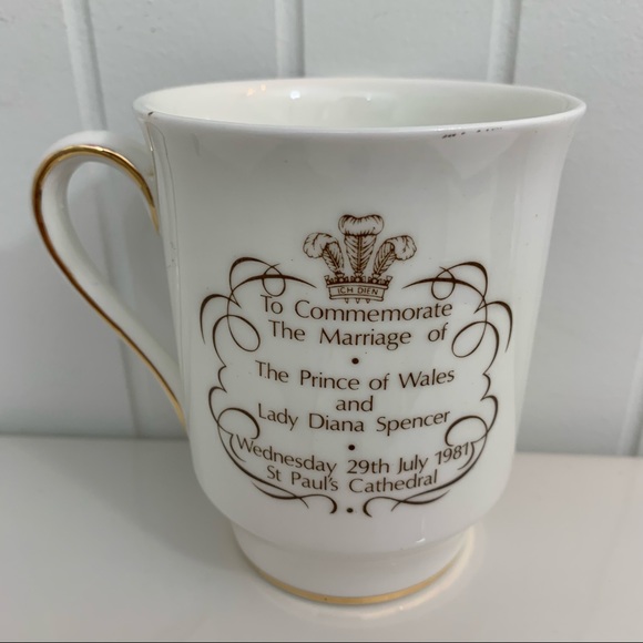 Vintage 1981 Royal Wedding Charles & Diana Mug - Picture 2 of 8